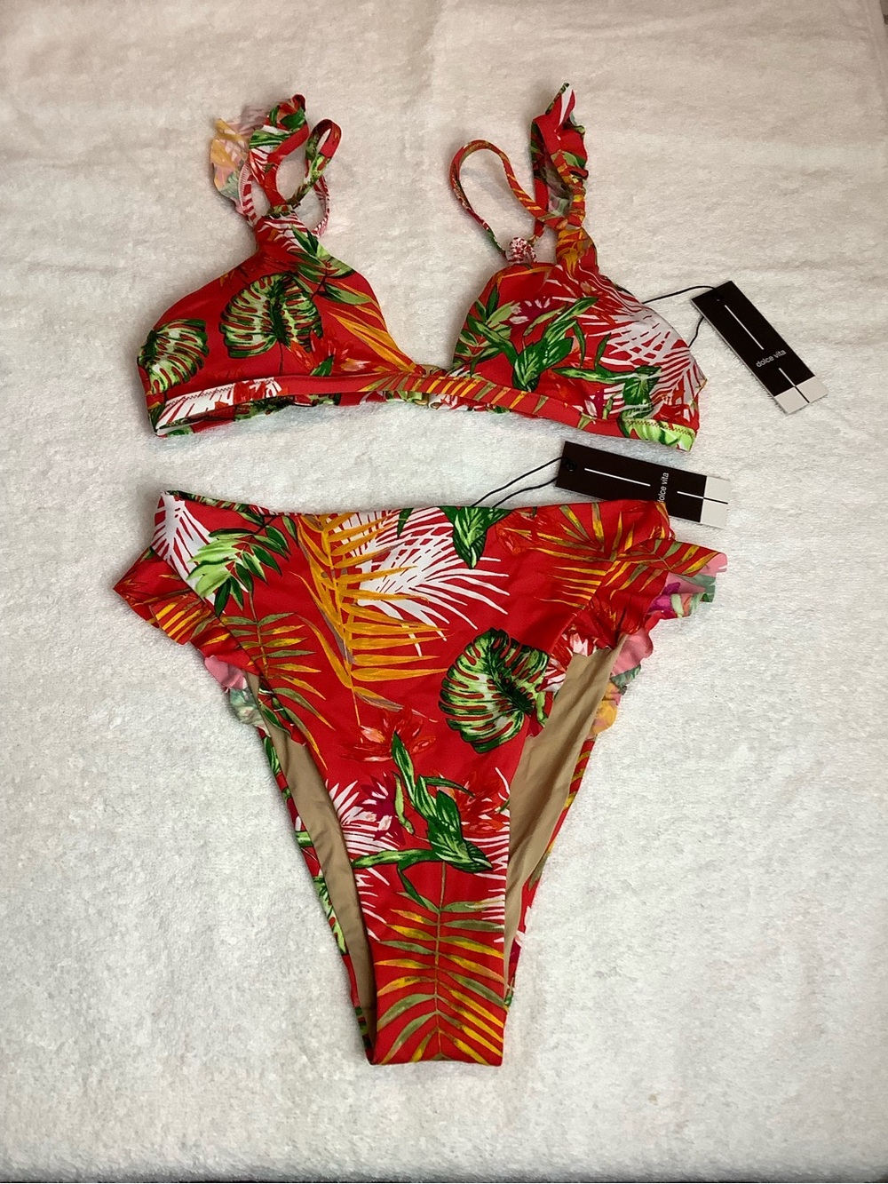 NWT sz SMALL Dolce Vita Bright Tropical Ruffle Shoulder Triangle and High Cut Ch